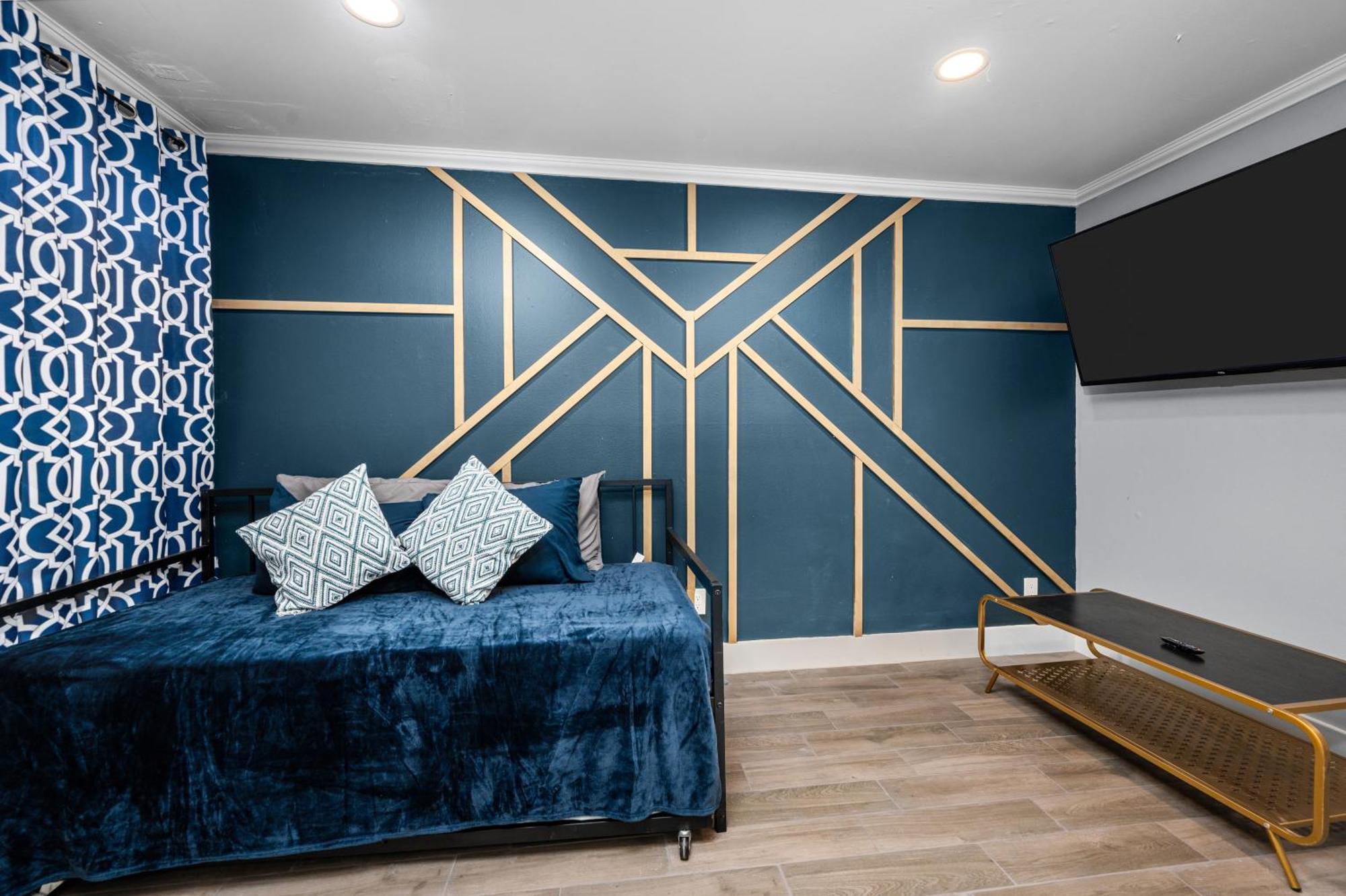 شقة Bright & Airy Apt Close To Everything With Free Park هيوستن المظهر الخارجي الصورة